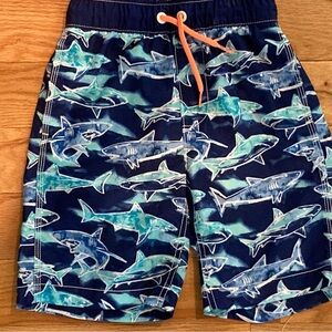 🟢2/$15 EUC Gap swim trunks, small 6-7, Navy, blue, aqua shark pattern.
